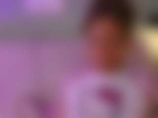 Live cam show with DebonyRose - Moaning on madthumbs