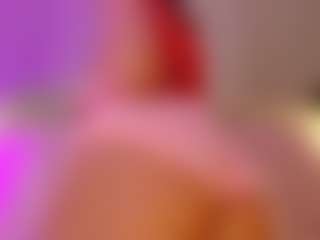 Live cam show with DebonyRose - Oil on SxyPornLive