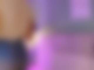 DebonyRose's Live Sex Cam Show