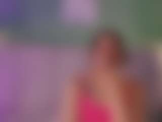 Live cam show with DebonyRose - Amateur Brown Hair on Camsoda