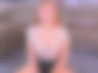 Live cam show with IvanaKnisley - Upskirt on PervPlay.com