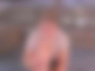 Live cam show with IvanaKnisley - Upskirt on ObeyMaria