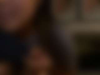 julieee04's Live Sex Cam Show