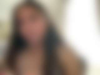 julieee04's Live Sex Cam Show