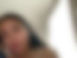 julieee04's Live Sex Cam Show