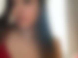 julieee04's Live Sex Cam Show