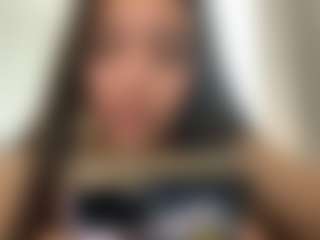 julieee04's Live Sex Cam Show