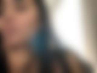 julieee04's Live Sex Cam Show