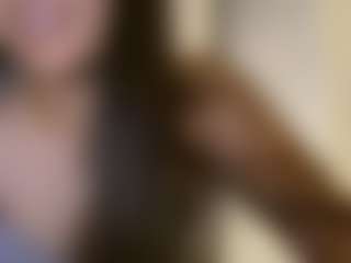 julieee04's Live Sex Cam Show