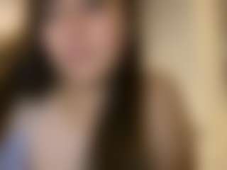 julieee04's Live Sex Cam Show