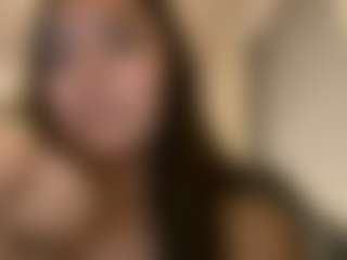 julieee04's Live Sex Cam Show