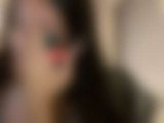 julieee04's Live Sex Cam Show