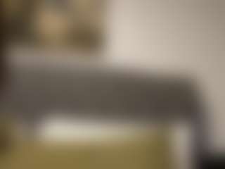 julieee04's Live Sex Cam Show