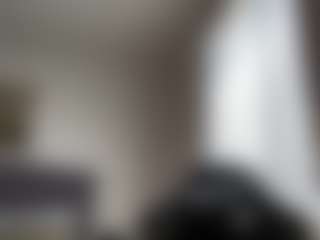 julieee04's Live Sex Cam Show