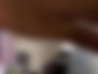 julieee04's Live Sex Cam Show