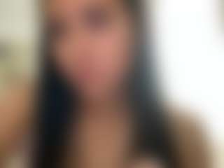 julieee04's Live Sex Cam Show