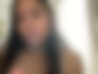 julieee04's Live Sex Cam Show