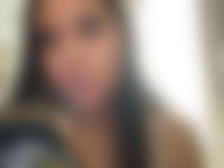 julieee04's Live Sex Cam Show