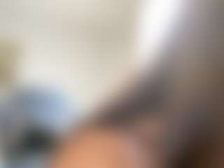 julieee04's Live Sex Cam Show