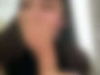 julieee04's Live Sex Cam Show