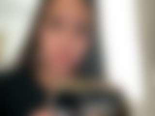 julieee04's Live Sex Cam Show