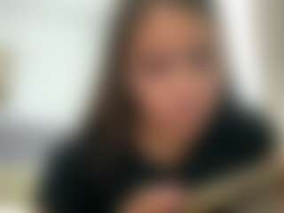 julieee04's Live Sex Cam Show