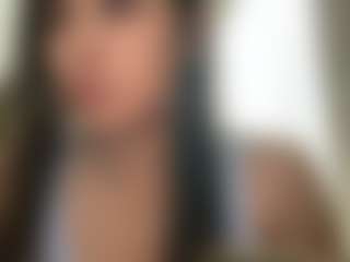 julieee04's Live Sex Cam Show