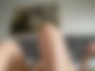 julieee04's Live Sex Cam Show