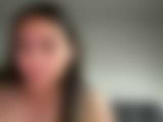 julieee04's Live Sex Cam Show
