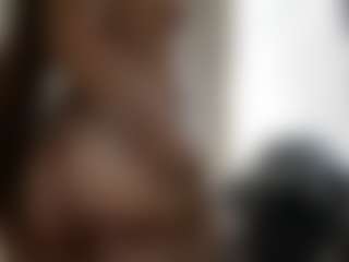 julieee04's Live Sex Cam Show