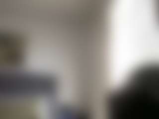julieee04's Live Sex Cam Show