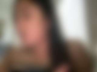 julieee04's Live Sex Cam Show