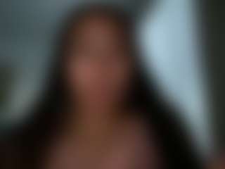 julieee04's Live Sex Cam Show