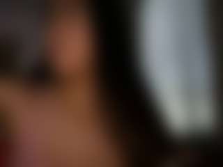 julieee04's Live Sex Cam Show