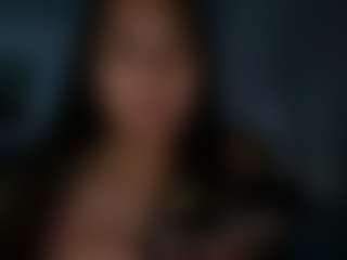 julieee04's Live Sex Cam Show