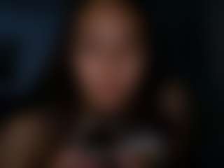 julieee04's Live Sex Cam Show