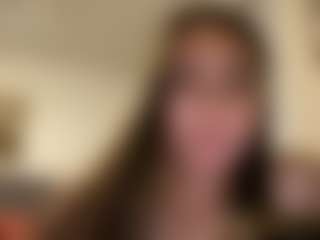 julieee04's Live Sex Cam Show