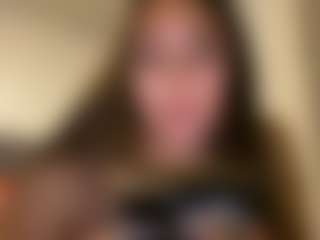 julieee04's Live Sex Cam Show