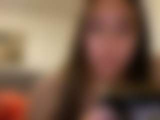 julieee04's Live Sex Cam Show