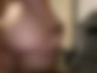 julieee04's Live Sex Cam Show