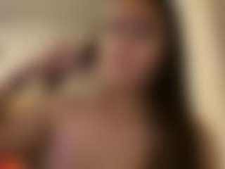 julieee04's Live Sex Cam Show