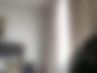 julieee04's Live Sex Cam Show
