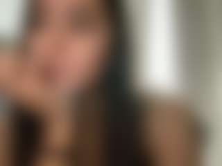 julieee04's Live Sex Cam Show
