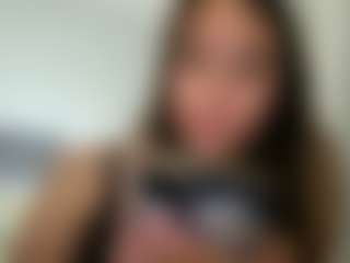 julieee04's Live Sex Cam Show