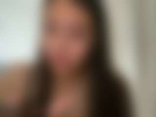 julieee04's Live Sex Cam Show