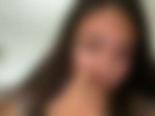 Live cam show with julieee04 - Petite on Camiplay Live