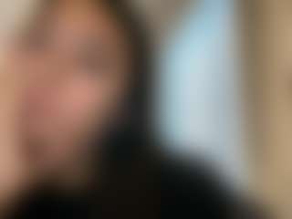 julieee04's Live Sex Cam Show