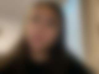 julieee04's Live Sex Cam Show
