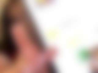 julieee04's Live Sex Cam Show