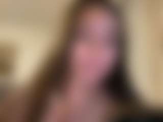julieee04's Live Sex Cam Show